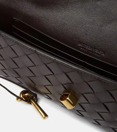 Bottega Veneta Andiamo Intrecciato leather clutch | Thumbnail 3 Bottega Veneta Andiamo Intrecciato leather clutch | Thumbnail 3