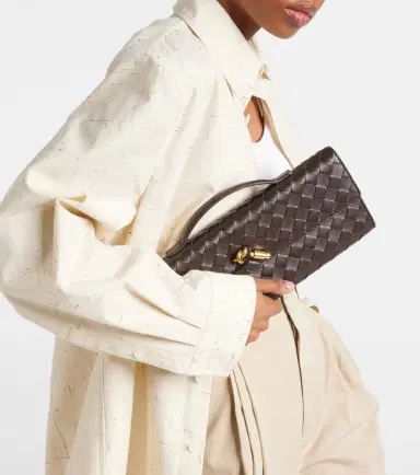 Bottega Veneta Andiamo Intrecciato leather clutch | Thumbnail 7 Bottega Veneta Andiamo Intrecciato leather clutch | Thumbnail 7