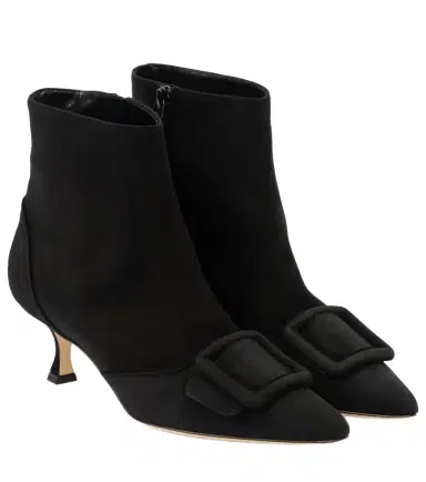 Manolo Blahnik Baylow suede ankle boots | Thumbnail 1 Manolo Blahnik Baylow suede ankle boots | Thumbnail 1