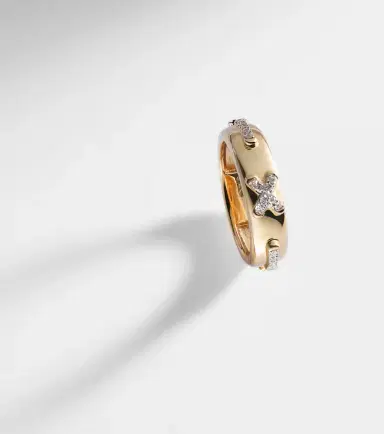STONE AND STRAND Diamond Cross Stitch 14kt gold ring with white diamonds | Thumbnail 5 STONE AND STRAND Diamond Cross Stitch 14kt gold ring with white diamonds | Thumbnail 5