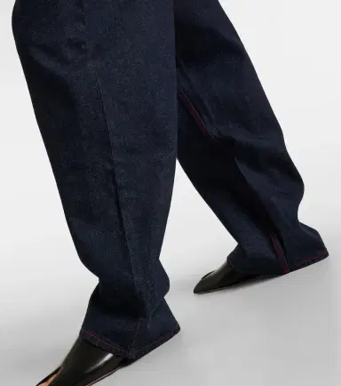 Alaia Alaïa Low-rise wide-leg jeans | Thumbnail 4 Alaia Alaïa Low-rise wide-leg jeans | Thumbnail 4