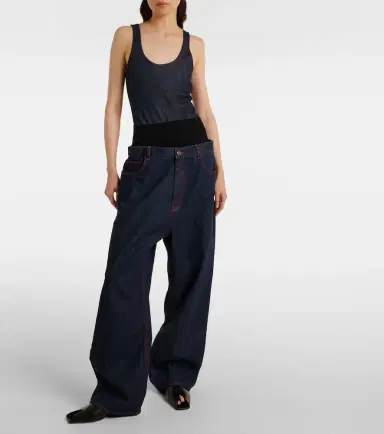 Alaia Alaïa Low-rise wide-leg jeans | Thumbnail 6 Alaia Alaïa Low-rise wide-leg jeans | Thumbnail 6