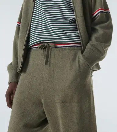Thom Browne RWB Stripe cashmere sweatpants | Thumbnail 2 Thom Browne RWB Stripe cashmere sweatpants | Thumbnail 2