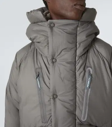 And Wander Logo puffer jacket | Thumbnail 3 And Wander Logo puffer jacket | Thumbnail 3