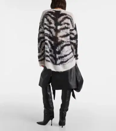 Stella McCartney Zebra-print wool-blend sweater | Thumbnail 2 Stella McCartney Zebra-print wool-blend sweater | Thumbnail 2
