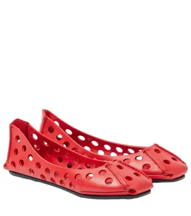 Alaïa Alaïa Leather ballet flats | Thumbnail 1 Alaïa Alaïa Leather ballet flats | Thumbnail 1