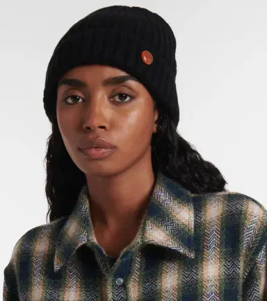 God’s True Cashmere Molly Hogan ribbed-knit cashmere beanie | Thumbnail 4 God’s True Cashmere Molly Hogan ribbed-knit cashmere beanie | Thumbnail 4