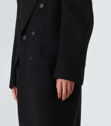 Balenciaga Double-breasted cashmere and wool overcoat | Thumbnail 2 Balenciaga Double-breasted cashmere and wool overcoat | Thumbnail 2