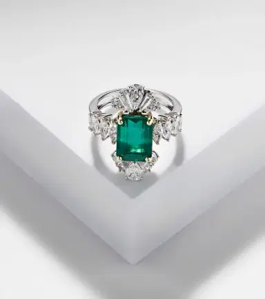 YEPREM Reign Supreme 18kt white gold ring with diamonds and emerald | Thumbnail 3 YEPREM Reign Supreme 18kt white gold ring with diamonds and emerald | Thumbnail 3
