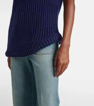 Victoria Beckham Turtleneck sweater vest | Thumbnail 5 Victoria Beckham Turtleneck sweater vest | Thumbnail 5