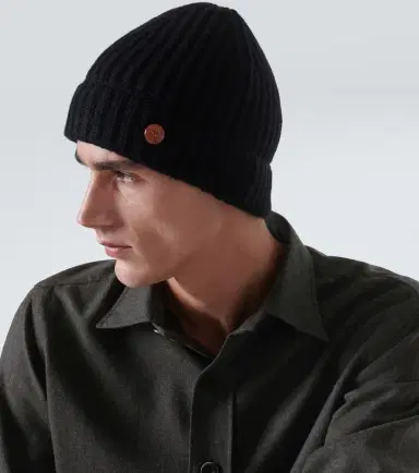 God's True Cashmere Molly Hogan ribbed-knit cashmere beanie | Thumbnail 3 God's True Cashmere Molly Hogan ribbed-knit cashmere beanie | Thumbnail 3