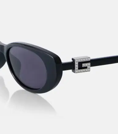 Gucci Embellished cat-eye sunglasses | Thumbnail 2 Gucci Embellished cat-eye sunglasses | Thumbnail 2