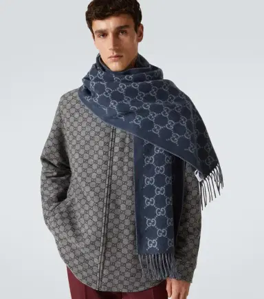 Gucci GG cashmere scarf | Thumbnail 4 Gucci GG cashmere scarf | Thumbnail 4