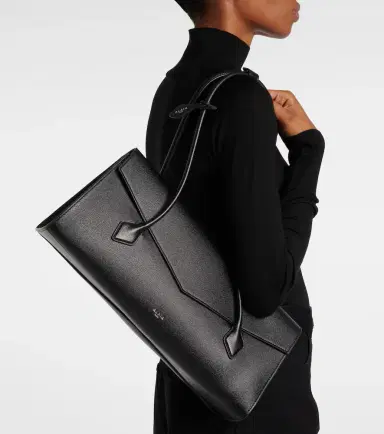 Alaïa Alaïa Le Teckel leather shoulder bag | Thumbnail 5 Alaïa Alaïa Le Teckel leather shoulder bag | Thumbnail 5