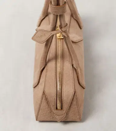 Alaïa Alaïa Le Teckel Small croc-effect shoulder bag | Thumbnail 2 Alaïa Alaïa Le Teckel Small croc-effect shoulder bag | Thumbnail 2