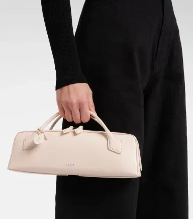 Alaïa Alaïa Le Teckel leather clutch | Thumbnail 5 Alaïa Alaïa Le Teckel leather clutch | Thumbnail 5