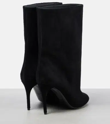 Alaïa Alaïa Suede ankle boots | Thumbnail 3 Alaïa Alaïa Suede ankle boots | Thumbnail 3