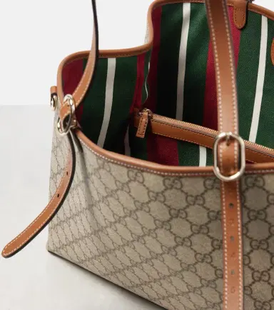 Gucci GG Emblem Large tote bag | Thumbnail 4 Gucci GG Emblem Large tote bag | Thumbnail 4
