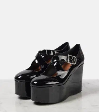 Alaïa Alaïa Criss Cross patent leather wedges | Thumbnail 3 Alaïa Alaïa Criss Cross patent leather wedges | Thumbnail 3