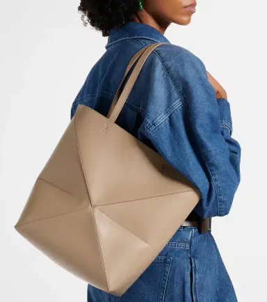 Loewe Puzzle Fold Medium leather tote bag | Thumbnail 3 Loewe Puzzle Fold Medium leather tote bag | Thumbnail 3