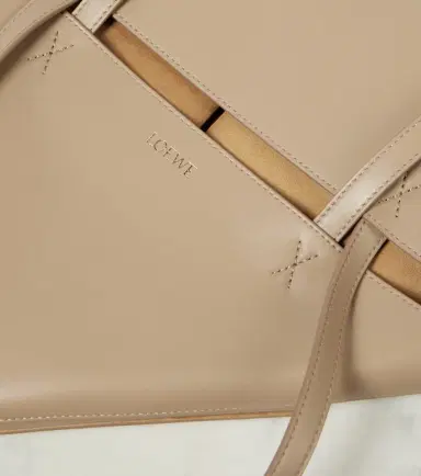 Loewe Puzzle Fold Medium leather tote bag | Thumbnail 4 Loewe Puzzle Fold Medium leather tote bag | Thumbnail 4