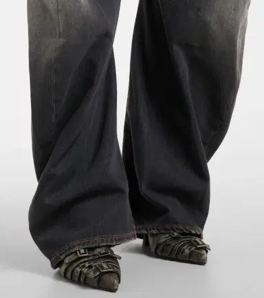Acne Studios 2006F distressed low-rise wide-leg jeans | Thumbnail 2 Acne Studios 2006F distressed low-rise wide-leg jeans | Thumbnail 2