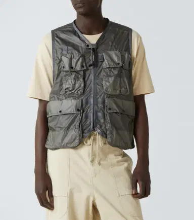 C.P. Company C. P. Company CS II logo technical vest | Thumbnail 2 C.P. Company C. P. Company CS II logo technical vest | Thumbnail 2