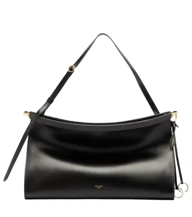Alaïa Alaïa Le Click Large leather shoulder bag | Thumbnail 1 Alaïa Alaïa Le Click Large leather shoulder bag | Thumbnail 1
