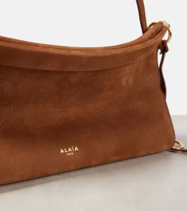 Alaïa Alaïa Le Click East West Medium leather shoulder bag | Thumbnail 4 Alaïa Alaïa Le Click East West Medium leather shoulder bag | Thumbnail 4