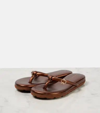 Gianvito Rossi Fiji leather thong sandals | Thumbnail 3 Gianvito Rossi Fiji leather thong sandals | Thumbnail 3
