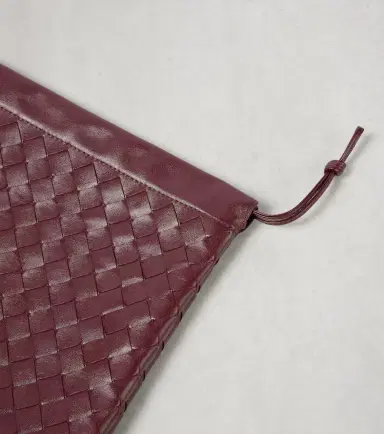 Bottega Veneta Dustbag Medium leather clutch | Thumbnail 2 Bottega Veneta Dustbag Medium leather clutch | Thumbnail 2