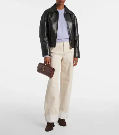 Bottega Veneta Andiamo Knot Intrecciato leather clutch | Thumbnail 2 Bottega Veneta Andiamo Knot Intrecciato leather clutch | Thumbnail 2