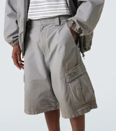 Balenciaga Cotton cargo shorts | Thumbnail 4 Balenciaga Cotton cargo shorts | Thumbnail 4