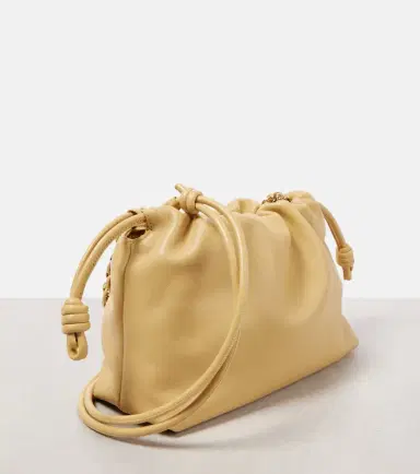 Loewe Flamenco Medium leather clutch | Thumbnail 4 Loewe Flamenco Medium leather clutch | Thumbnail 4