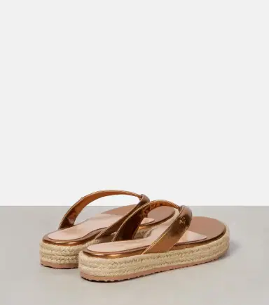 Gianvito Rossi Metallic leather thong sandals | Thumbnail 2 Gianvito Rossi Metallic leather thong sandals | Thumbnail 2