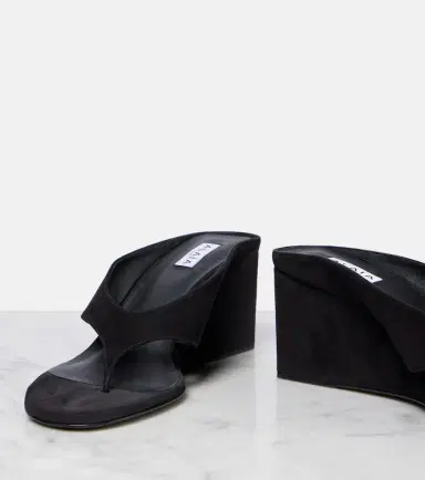 Alaïa Alaïa Cube 75 suede wedge thong sandals | Thumbnail 4 Alaïa Alaïa Cube 75 suede wedge thong sandals | Thumbnail 4