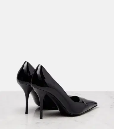 Alaïa Alaïa Le Caur 3D 90 patent leather pumps | Thumbnail 2 Alaïa Alaïa Le Caur 3D 90 patent leather pumps | Thumbnail 2