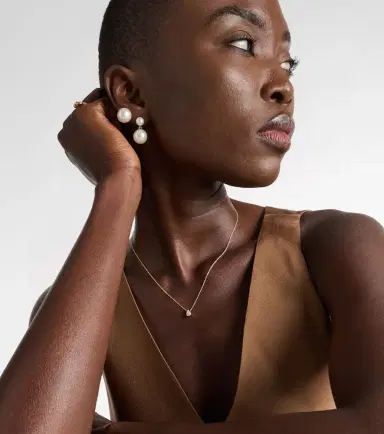 Sophie Bille Brahe Sky Simple 18kt gold necklace with diamond | Thumbnail 6 Sophie Bille Brahe Sky Simple 18kt gold necklace with diamond | Thumbnail 6