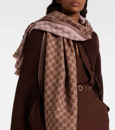 Gucci GG wool-blend jacquard scarf | Thumbnail 4 Gucci GG wool-blend jacquard scarf | Thumbnail 4