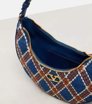 Valentino Garavani Quiltie 67 embroidered denim shoulder bag | Thumbnail 2 Valentino Garavani Quiltie 67 embroidered denim shoulder bag | Thumbnail 2