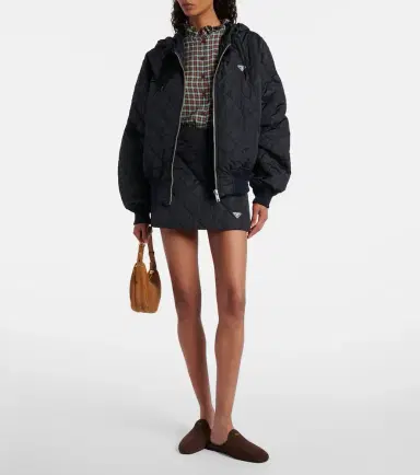 Prada Re-Nylon quilted miniskirt | Thumbnail 4 Prada Re-Nylon quilted miniskirt | Thumbnail 4