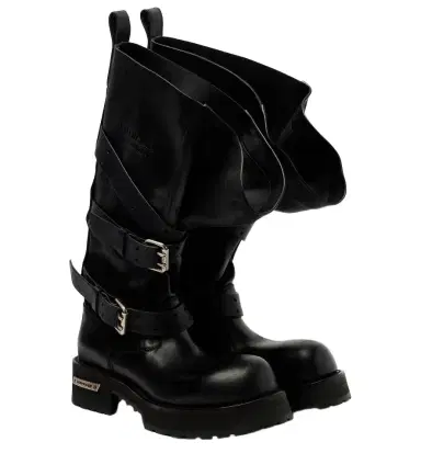 Balenciaga Venom leather combat boots | Thumbnail 1 Balenciaga Venom leather combat boots | Thumbnail 1