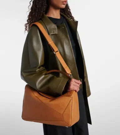 Loewe Puzzle Large leather top-handle bag | Thumbnail 7 Loewe Puzzle Large leather top-handle bag | Thumbnail 7