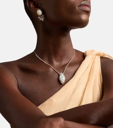YEPREM Reign Supreme 18kt white gold pendant necklace with diamonds and opal | Thumbnail 6 YEPREM Reign Supreme 18kt white gold pendant necklace with diamonds and opal | Thumbnail 6