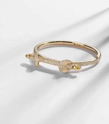 Ananya Chakra Icon 18kt gold bracelet with diamonds and quartz | Thumbnail 5 Ananya Chakra Icon 18kt gold bracelet with diamonds and quartz | Thumbnail 5