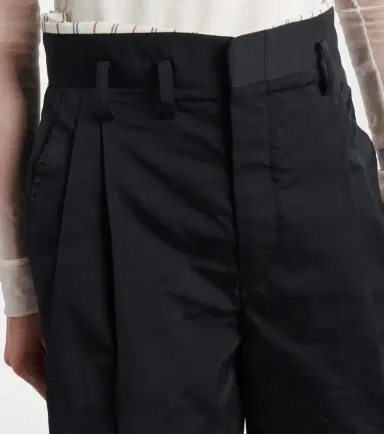 Maison Margiela Distressed shorts | Thumbnail 4 Maison Margiela Distressed shorts | Thumbnail 4