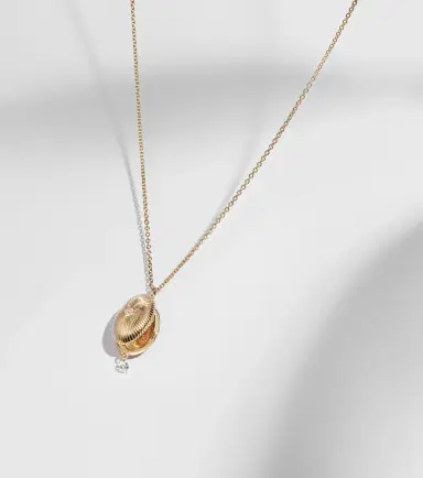 Persée Persée 9kt gold locket necklace with diamonds | Thumbnail 7 Persée Persée 9kt gold locket necklace with diamonds | Thumbnail 7