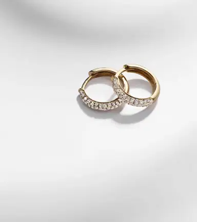 Stone and Strand Essential 14kt gold hoop earrings with diamonds | Thumbnail 3 Stone and Strand Essential 14kt gold hoop earrings with diamonds | Thumbnail 3