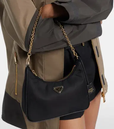 Prada Re-Edition 2005 Re-Nylon shoulder bag | Thumbnail 5 Prada Re-Edition 2005 Re-Nylon shoulder bag | Thumbnail 5