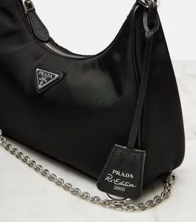 Prada Re-Edition 2005 shoulder bag | Thumbnail 2 Prada Re-Edition 2005 shoulder bag | Thumbnail 2